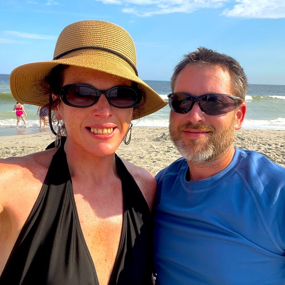 Meet your Posher, Crystal. - Picture 2 of 7